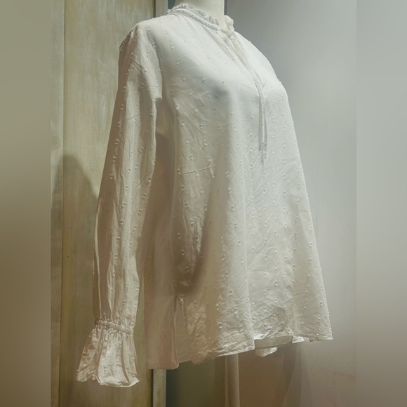 Etcetera Tops - Etcetera White Dotted Swiss Tunic Tie Neck Gathered Cuffs Sz M NWT